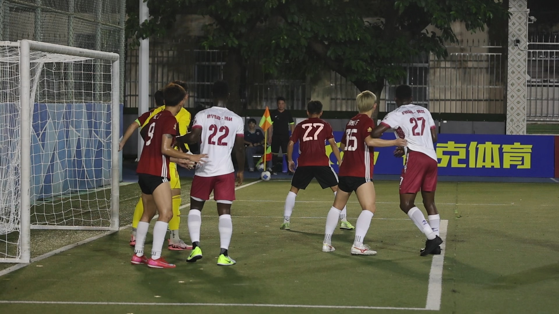 国际足球赛事的精彩瞬间感动全场观众的简单介绍