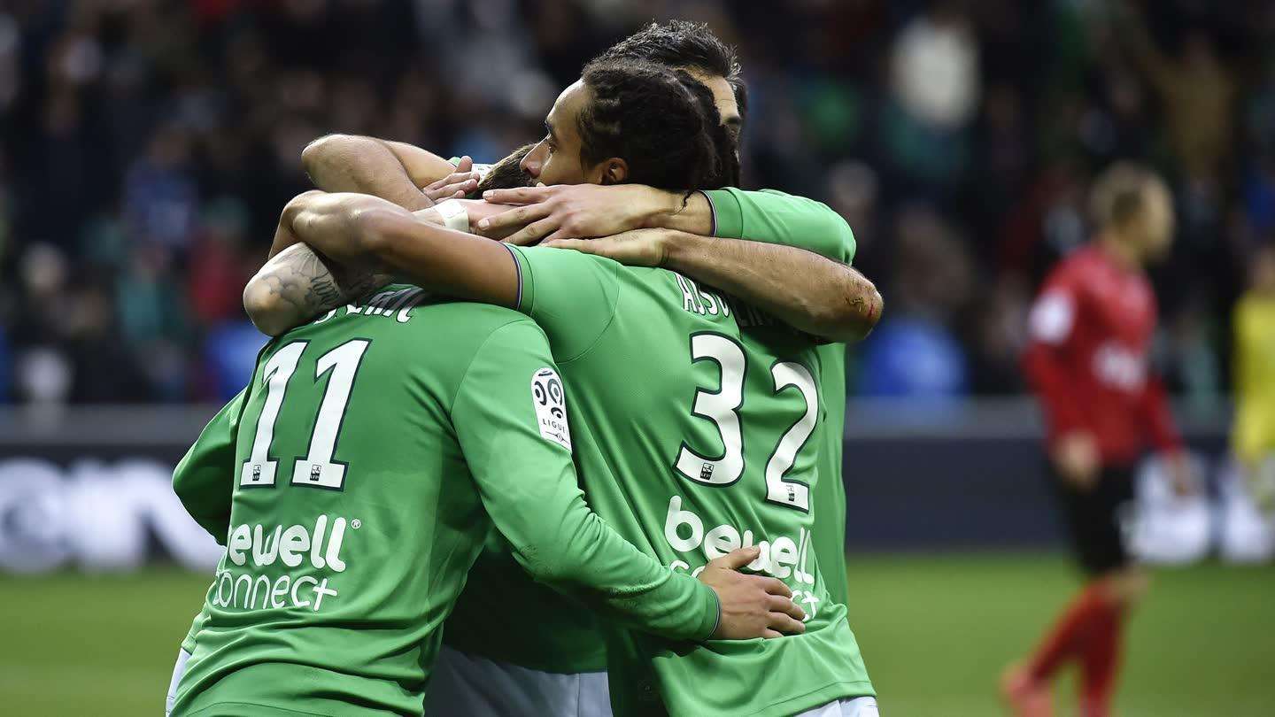 圣埃蒂安主场告捷，稳定中游表现的简单介绍