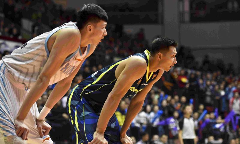 包含广东华南虎主场战平贵州恒丰智诚，防守稳固的词条