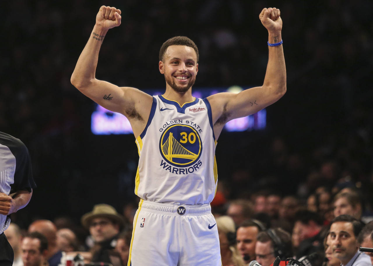 勇士闪耀巴克尔：库里领衔疯狂得分的简单介绍