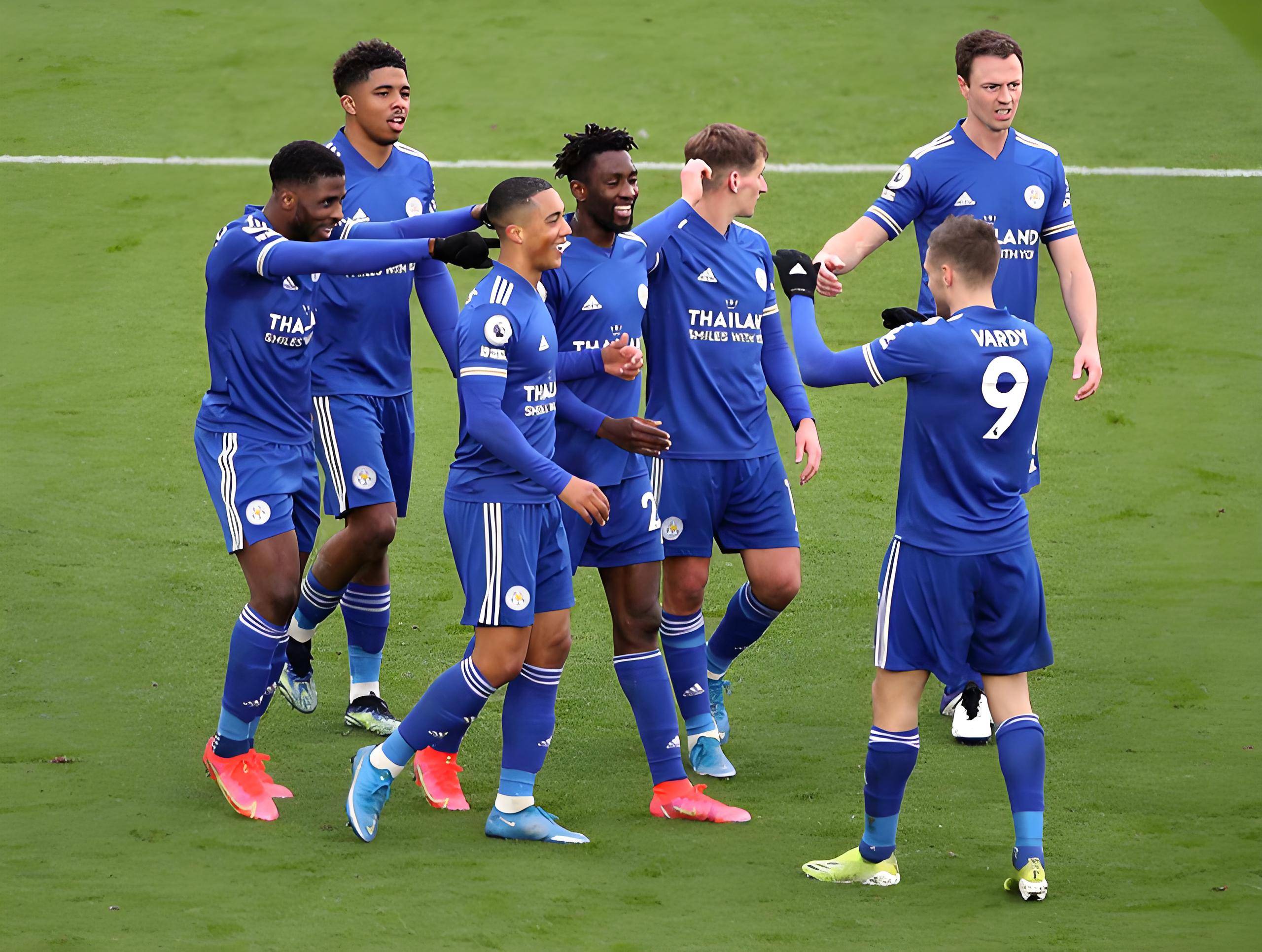 关于东方球赛中球员表现稳定，助球队夺得胜利的信息