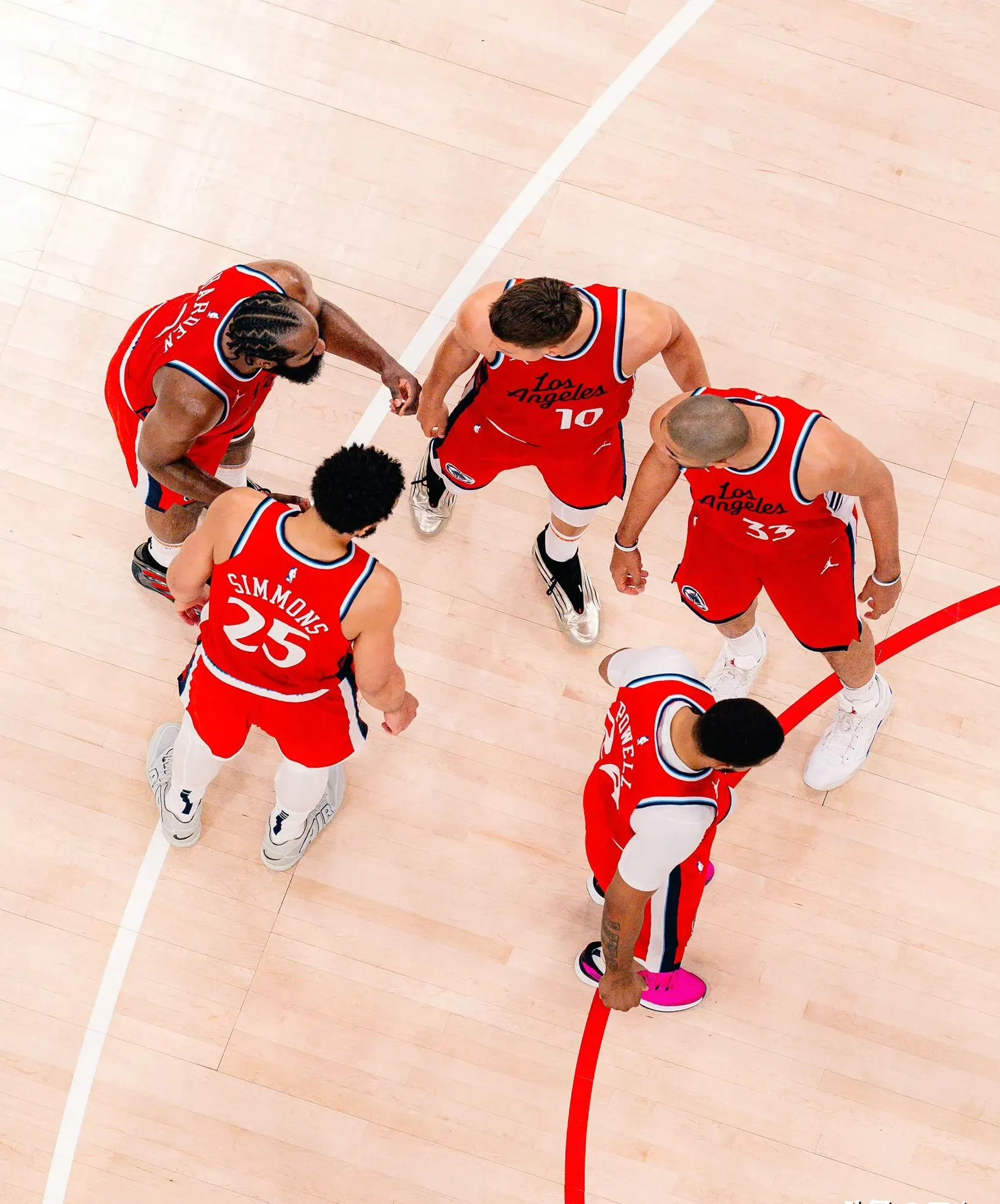 关于丰富战术变化，球队实现出人意料胜利的信息